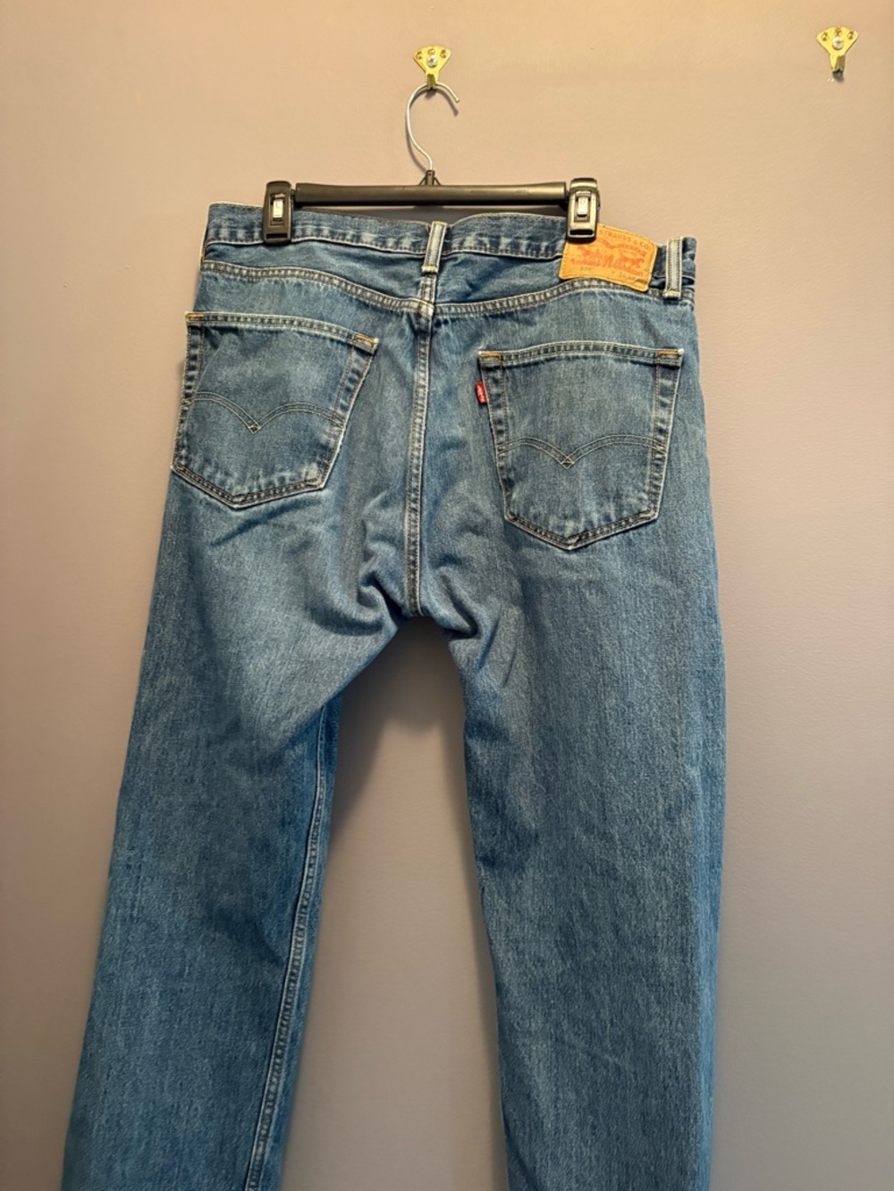 Levi's Light Blue Straight Jeans - Picture 9 of 12